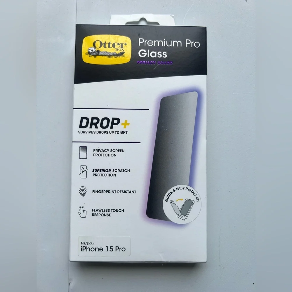 OtterBox Privacy Glass Screen Protector for iPhone 15 Pro